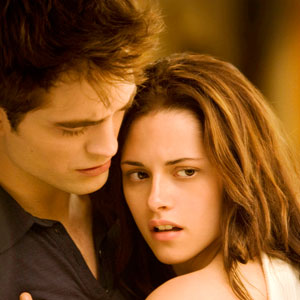 ROBERT PATTINSON, KRISTEN STEWART, THE TWILIGHT SAGA: BREAKING DAWN ROBERT PATTINSON, KRISTEN STEWART, THE TWILIGHT SAGA: BREAKING DAWN